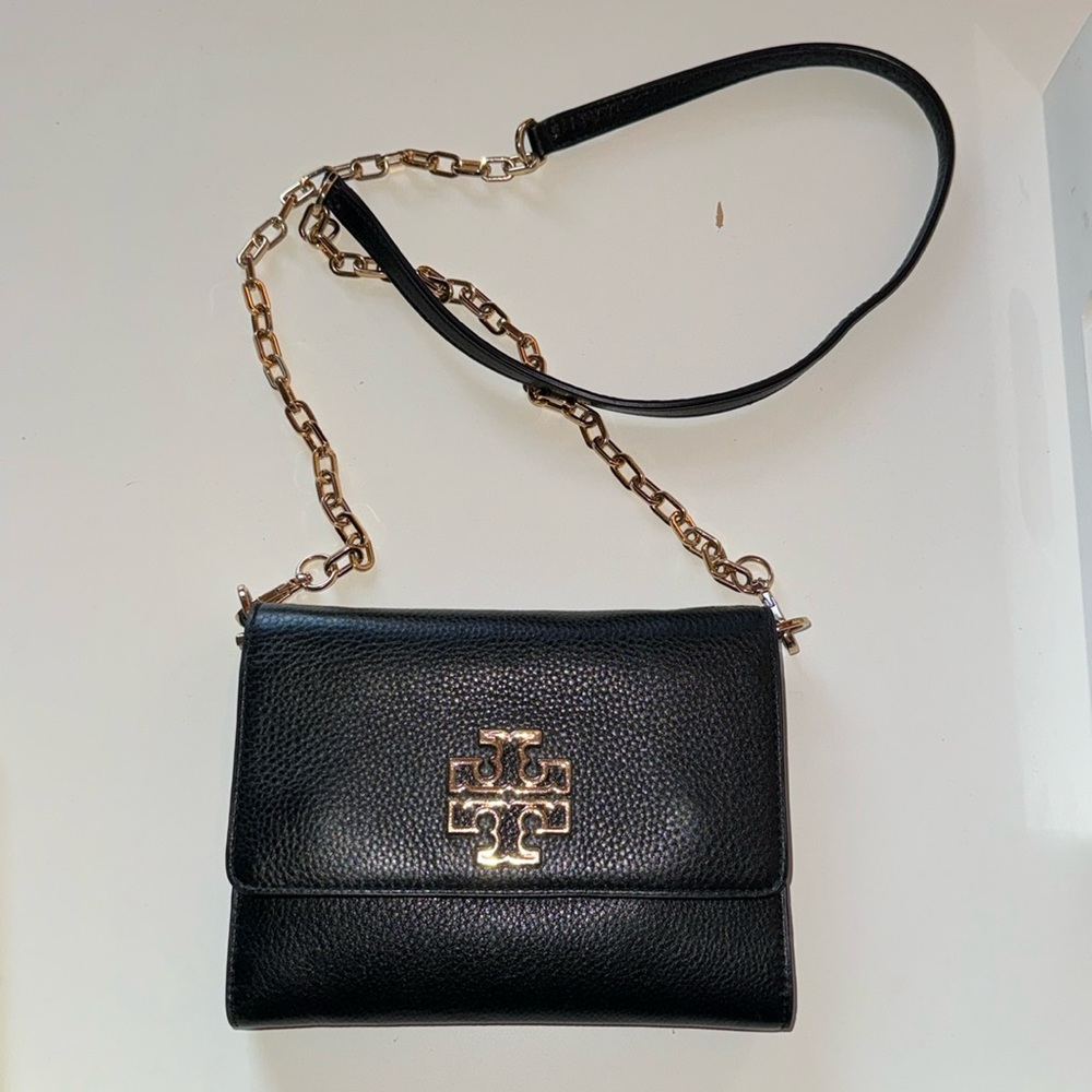 Tory Burch Wallet on Chain